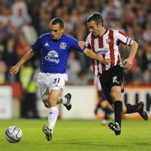 Current Players & Staff Photographic Print Collection: Leon Osman