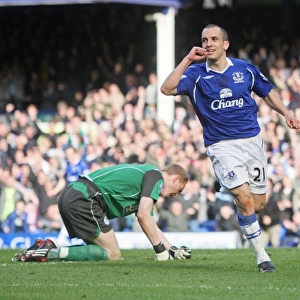 Osman's Strike: Everton's Dominance Over Wigan Athletic in 08/09 Premier League