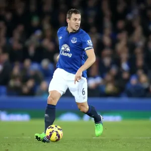 Phil Jagielka in Action: Everton vs. Queens Park Rangers (December 2014) Phil Jagielka in Action: Everton vs. Queens Park Rangers (December 2014)