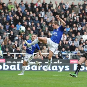 Phil Jagielka Scores Everton's Second Goal Against Newcastle United at St. James Park (BPL, 2011) Phil Jagielka Scores Everton's Second Goal Against Newcastle United at St. James Park (BPL, 2011)