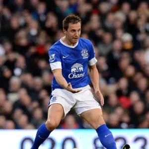 Phil Jagielka's Brilliant Performance: Everton's Dramatic 2-2 Comeback Against Fulham (November 3, 2012, Barclays Premier League) Phil Jagielka's Brilliant Performance: Everton's Dramatic 2-2 Comeback Against Fulham (November 3, 2012, Barclays Premier League)