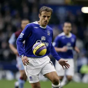 Phil Neville in Action: Everton vs Aston Villa