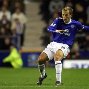 Phil Neville at Goodison Park: Everton vs Bolton Wanderers, FA Barclays Premiership (06/11/06) Phil Neville at Goodison Park: Everton vs Bolton Wanderers, FA Barclays Premiership (06/11/06)