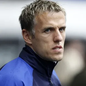 Phil Neville Leads Everton Against Bolton Wanderers in Barclays Premier League (November 2011) Phil Neville Leads Everton Against Bolton Wanderers in Barclays Premier League (November 2011)