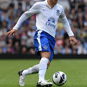 Phil Neville's Triumph: Everton's Thrilling 3-1 Victory Over Aston Villa (Barclays Premier League, August 25, 2012)