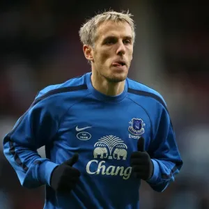 Phil Neville's Winning Goal: Everton's Triumph over West Ham United in the Barclays Premier League (22-12-2012)