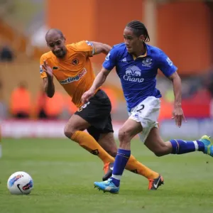 Pienaar vs. Henry: A Premier League Battle at Molineux (Everton vs. Wolverhampton Wanderers, 06 May 2012) Pienaar vs. Henry: A Premier League Battle at Molineux (Everton vs. Wolverhampton Wanderers, 06 May 2012)