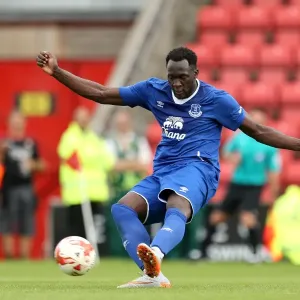 Pre-season Friendly - Swindon Town v Everton - The County Ground