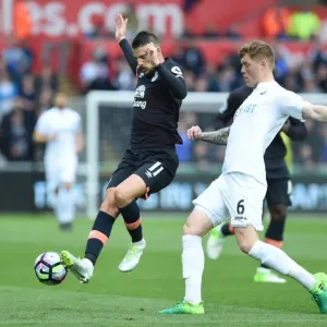 Premier League - Swansea City v Everton - Liberty Stadium