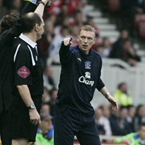 The Riverside Stadium - Everton manager David Moyes argues with linesman decision