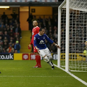 Romelu Lukaku Scores Everton's Second Goal Against Watford at Vicarage Road