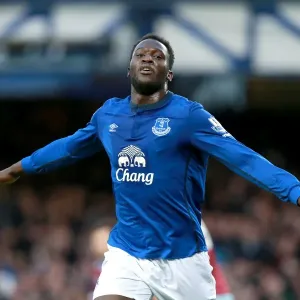 Romelu Lukaku Scores First Goal: Everton vs. West Ham United, Barclays Premier League, Goodison Park
