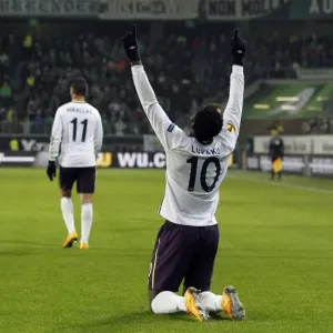 Romelu Lukaku Scores Historic First Goal for Everton in Europa League: VfL Wolfsburg vs Everton (UEFA Europa League - Group H)
