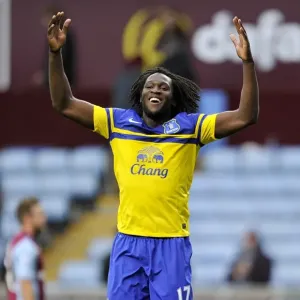 Romelu Lukaku's Double Victory Celebration: Aston Villa 0-2 Everton (Barclays Premier League, Villa Park, 26-10-2013)