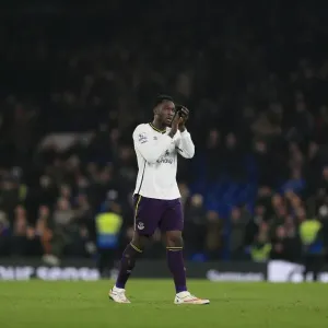 Romelu Lukaku's Emotional Farewell: Chelsea vs. Everton, Premier League - A Heartfelt Applause to Everton Fans (Stamford Bridge)