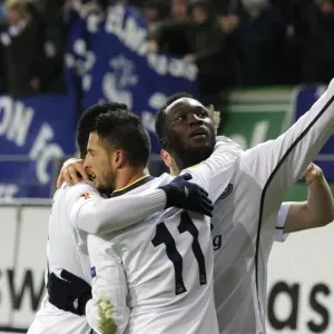 Romelu Lukaku's Europa League Debut Goal: Everton Celebrates vs VfL Wolfsburg