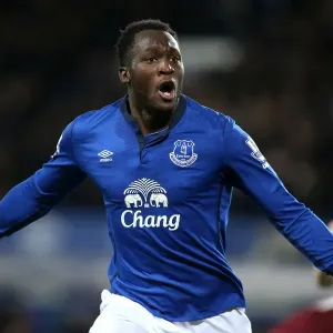 Romelu Lukaku's FA Cup Goal Celebration: Everton's Thriller at Goodison Park Romelu Lukaku's FA Cup Goal Celebration: Everton's Thriller at Goodison Park