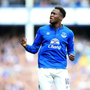 Romelu Lukaku's First Goal: Everton's Victory Over Crystal Palace in Premier League at Goodison Park