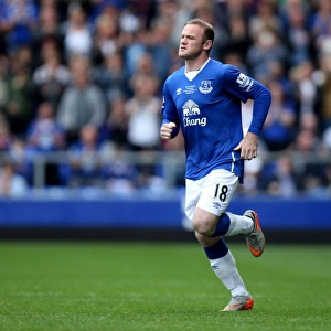 Rooney's Homecoming: Manchester United Legend Reunites with Everton on the Field