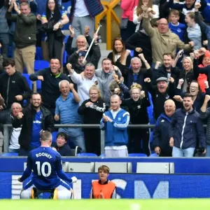 Rooney's Strike: Everton's First Goal vs Stoke City at Goodison Park