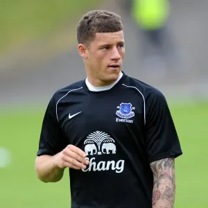 Ross Barkley in Action: Everton Reserves vs. Partick Thistle at Firhill Stadium (Pre-Season Friendly) Ross Barkley in Action: Everton Reserves vs. Partick Thistle at Firhill Stadium (Pre-Season Friendly)