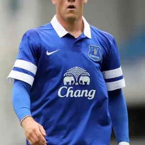 Ross Barkley Scores in Everton's Pre-Season Triumph Over Blackburn Rovers (3-1)