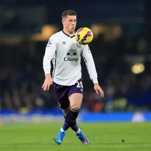 Ross Barkley at Stamford Bridge: A Battle Between Chelsea and Everton in the Premier League