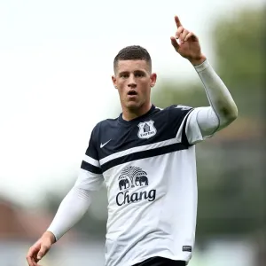 Ross Barkley's Hat-Trick: Everton's Thrilling 3-2 Comeback Against West Ham United (BPL 2013-14, Upton Park) Ross Barkley's Hat-Trick: Everton's Thrilling 3-2 Comeback Against West Ham United (BPL 2013-14, Upton Park)