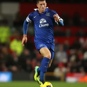 Ross Barkley's Stunner: Everton's Shock 1-0 Victory Over Manchester United (BPL, 04-12-2013) Ross Barkley's Stunner: Everton's Shock 1-0 Victory Over Manchester United (BPL, 04-12-2013)