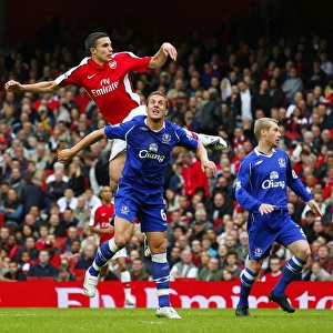 RVP vs Jagielka: Clash between Arsenal's Van Persie and Everton's Jagielka in the Barclays Premier League