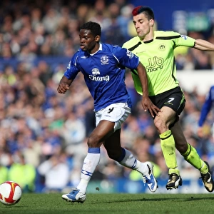Saha vs Scharner: A Battle in the Barclays Premier League - Everton vs Wigan Athletic (5/4/09)