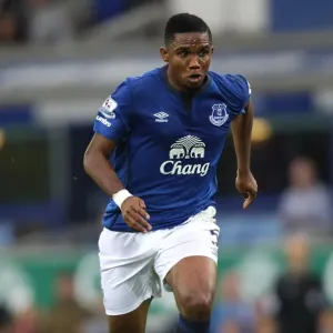 Everton FC Print: Samuel Eto'o vs Chelsea at Goodison Park Everton FC Print: Samuel Eto'o vs Chelsea at Goodison Park