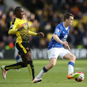 Seamus Coleman in Action: Everton vs. Watford, Barclays Premier League (APR 2016)