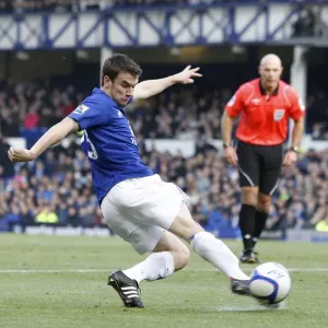 Seamus Coleman in Action: Everton vs. Chelsea - FA Cup Fourth Round at Goodison Park (2011) Seamus Coleman in Action: Everton vs. Chelsea - FA Cup Fourth Round at Goodison Park (2011)