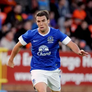 Seamus Coleman in Action: Everton vs Dundee United at Tannadice Park