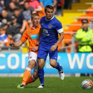 Seamus Coleman Honors Keith Southern at Blackpool vs. Everton (Bloomfield Road Testimonial) Seamus Coleman Honors Keith Southern at Blackpool vs. Everton (Bloomfield Road Testimonial)