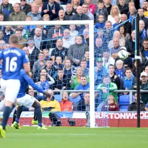 Seamus Coleman Scores Opening Goal: Everton vs. Arsenal, Barclays Premier League - Goodison Park