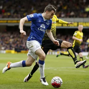 Seamus Coleman vs. Jose Holebas: Battle for the Ball in Watford vs. Everton Premier League Clash Seamus Coleman vs. Jose Holebas: Battle for the Ball in Watford vs. Everton Premier League Clash