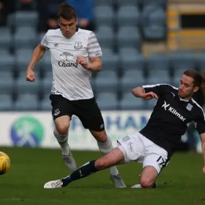 Seamus Coleman vs Nick Ross: A Tense Battle in Everton's Pre-Season Clash with Dundee Seamus Coleman vs Nick Ross: A Tense Battle in Everton's Pre-Season Clash with Dundee