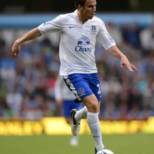 Seamus Coleman's Leading Performance: Everton's Triumph over Aston Villa 1-3 (August 25, 2012, Barclays Premier League)