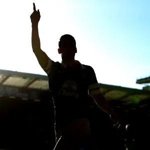Seamus Coleman's Thrilling Goal Celebration: Everton's Victory Over Southampton in the Barclays Premier League (December 29, 2013) Seamus Coleman's Thrilling Goal Celebration: Everton's Victory Over Southampton in the Barclays Premier League (December 29, 2013)
