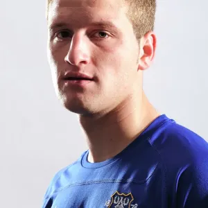 Former Players And Staff Prints: Shkodran Mustafi