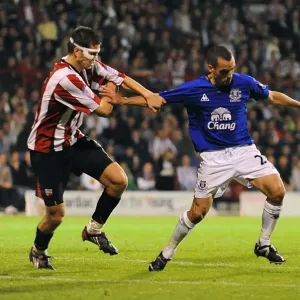 Soccer - Carling Cup - Third Round - Brentford v Everton - Griffin Park Soccer - Carling Cup - Third Round - Brentford v Everton - Griffin Park