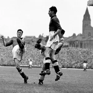 Soccer - Football League Division One - Arsenal v Everton Soccer - Football League Division One - Arsenal v Everton
