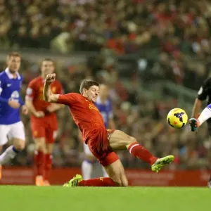 Steven Gerrard vs. Steven Pienaar: Intense Rivalry in the Liverpool-Everton Barclays Premier League Clash (January 28, 2014: Anfield) Steven Gerrard vs. Steven Pienaar: Intense Rivalry in the Liverpool-Everton Barclays Premier League Clash (January 28, 2014: Anfield)