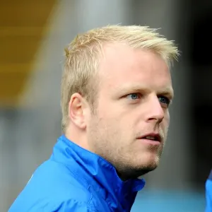 Steven Naismith in Action: Everton's Pre-Season Thriller at Tannadice Park Against Dundee United