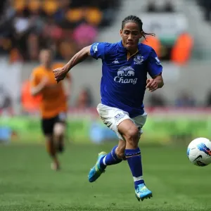 Steven Pienaar in Action: Everton vs. Wolverhampton Wanderers, Barclays Premier League (06.05.2012, Molineux Stadium) Steven Pienaar in Action: Everton vs. Wolverhampton Wanderers, Barclays Premier League (06.05.2012, Molineux Stadium)