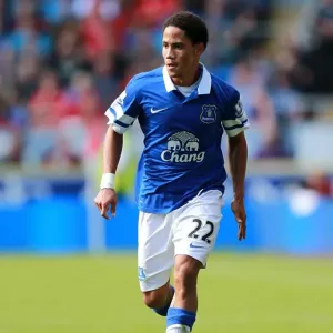 Steven Pienaar Faces Off in Scoreless Everton vs. Cardiff City (31-08-2013) Steven Pienaar Faces Off in Scoreless Everton vs. Cardiff City (31-08-2013)