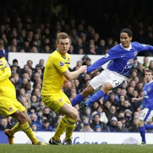 Print of Steven Pienaar scoring Everton's second goal Print of Steven Pienaar scoring Everton's second goal