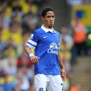 Steven Pienaar Print - Everton FC Carrow Road 2013 Steven Pienaar Print - Everton FC Carrow Road 2013